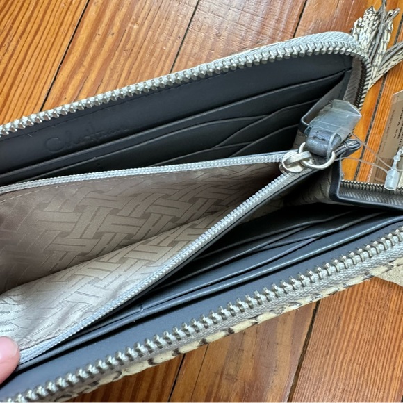 NWT Cole Haan Snakeskin Wallet with Tassle in Grey and Off-White - Picture 9 of 9